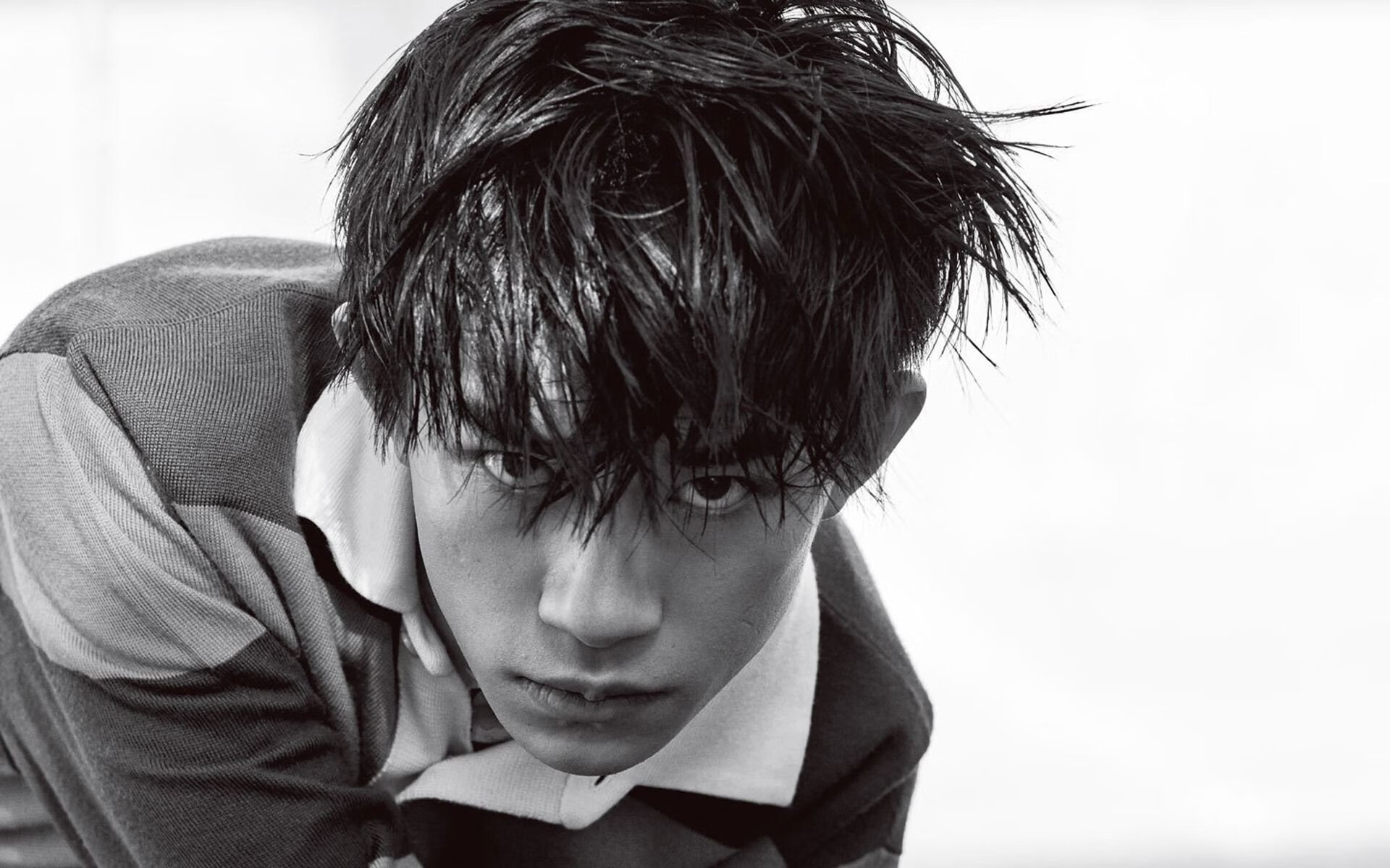 九游娱乐官网 (jiuyou)-五大联赛是否调整锋线配置以适配密集防线站位，五大联赛前锋