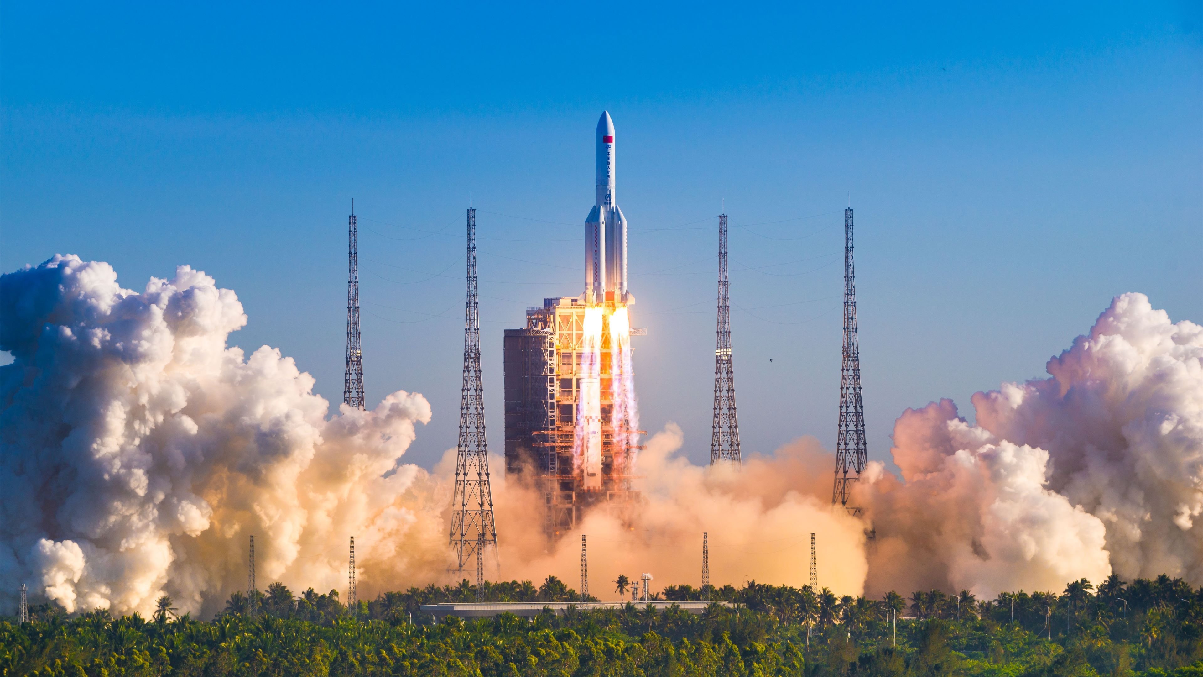 山西龙狮通过对位调整有效限制对手主攻点，龙狮发展