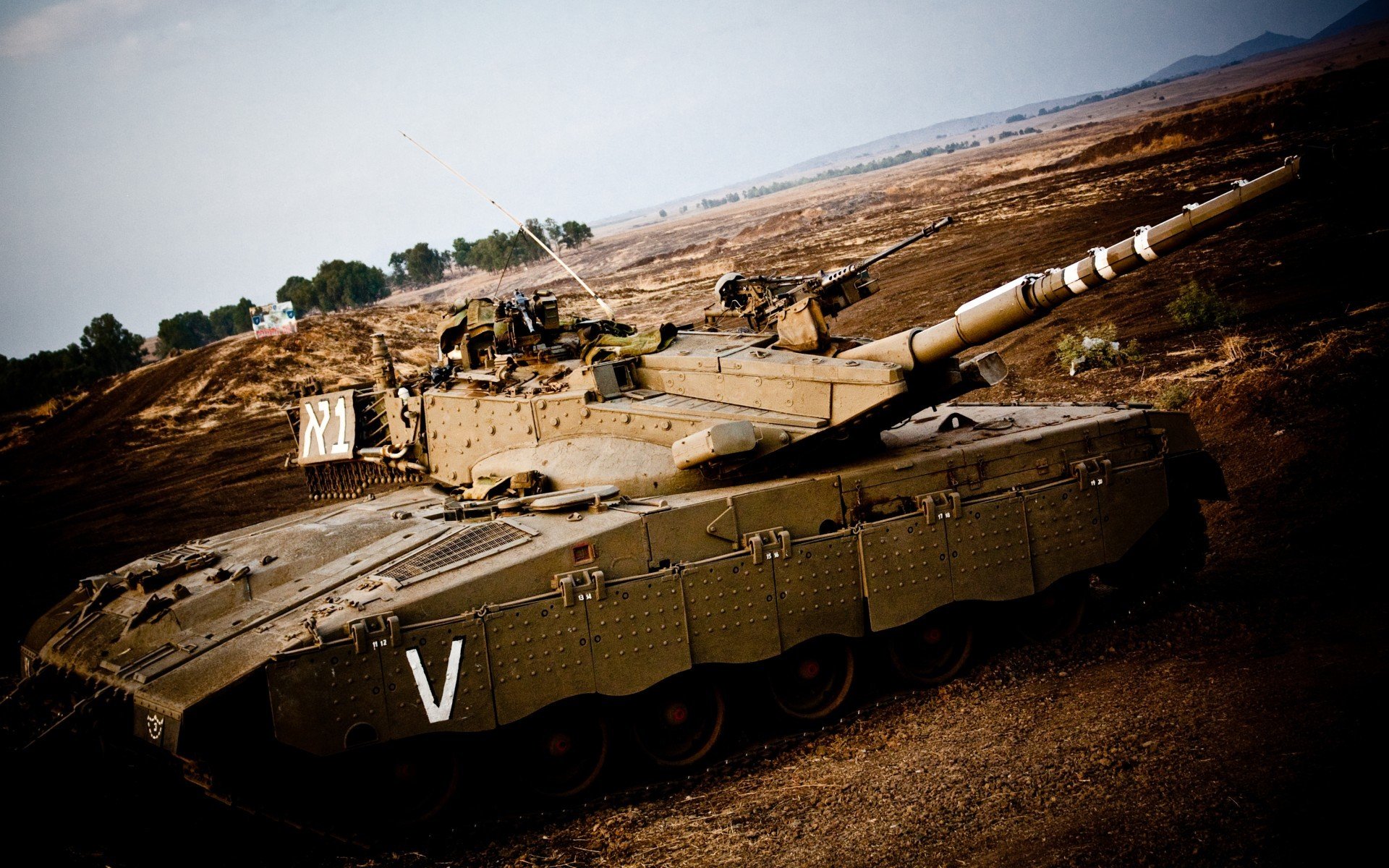 控球球员如何根据节奏判断空位形成时机，控球技能