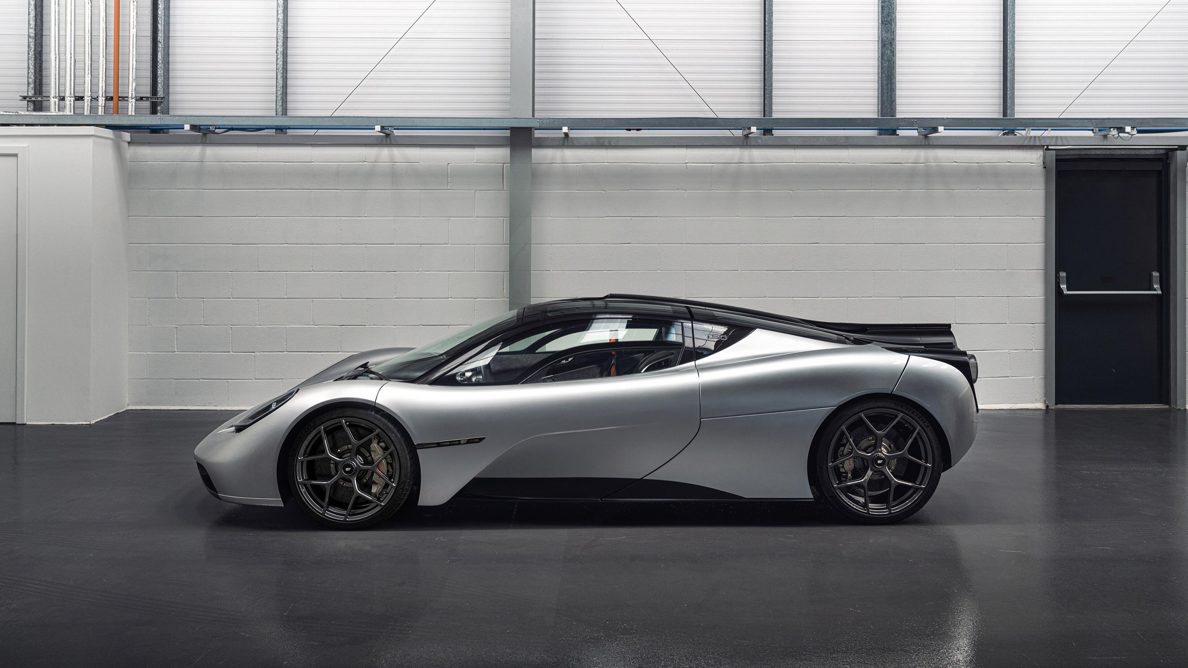 攀岩训练营开设夏令营带动家长参与,2020年攀岩培训