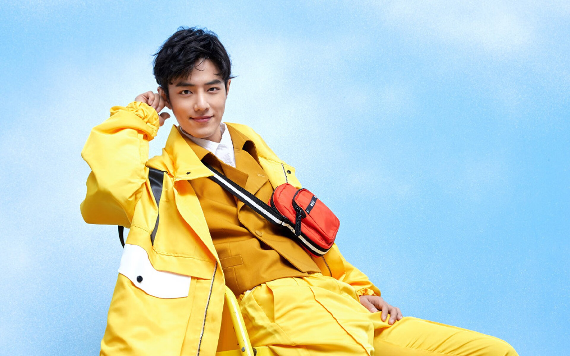 九游下载中心-麦基翁蝉联仰泳三项冠军，麦基翁拿了几块金牌