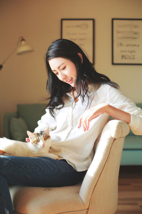 巴黎圣日耳曼稳步推进,法甲榜首位置坚如磐石